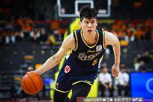 末节杀疯了！陈家政单节7投6中爆砍20分5板 大幅刷新生涯得分纪录