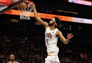 已缺席9场！阿特金森：阿伦进行了对抗训练 有望在未来几场中复出