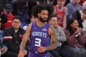 科比·怀特：总有队友能够站出来 每个人都愿意牺牲为彼此付出