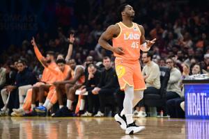 米切尔砍下生涯第34次40+ 追平韦德 并列历史第36位