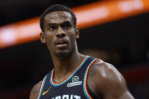 身手全能！杜伦三节打完拿到22分8板6助2断2帽 助攻赛季新高