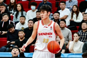 稳定输出！王浩然14中7拿下20分6篮板1助攻 三分球6中1略铁