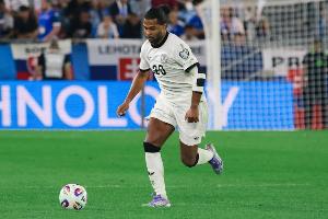 格纳布里：很高兴本赛季保持健康展现实力 在国家队我要以身作则