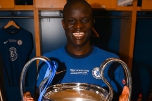 坎特迎来35岁生日，切尔西官推送祝福：生日快乐，坎特！