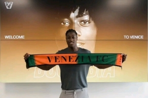 斯基拉：罗马、米兰双雄正在关注22岁威尼斯中场姆比亚