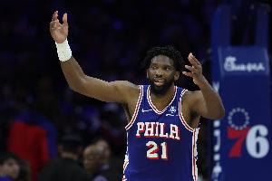 恩比德：我的身体没问题 我不在乎最终排名 赢球才是关键