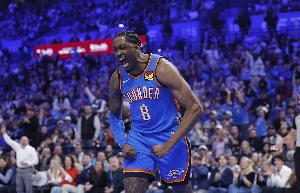 杰伦·威廉姆斯：手腕感觉良好 腿筋受伤反而让我能充分加练投篮