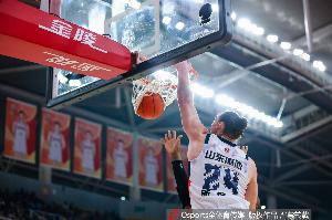 斯蒂尔：加盟山东后很快就找到了家的感觉 自己在这里如鱼得水