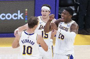 5000万薪资空间！名记：湖人有兴趣续约里夫斯&海斯&肯纳德&八村