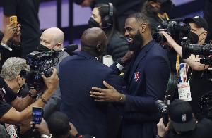 乔丹称无GOAT？富保罗：GOAT争论让黑子有机会贬低詹姆斯的伟大