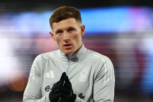 邮报：曼联仍将埃利奥特·安德森视为引援首选，需与曼城全力竞争