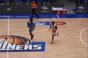 本赛季征战德国联赛曾砍双20！辽宁绯闻外援杰登·勒迪精彩集锦