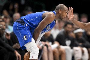 战旧主手软！米德尔顿半场8中1仅拿到3分2板1助