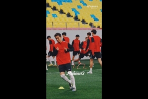 博主：费利佩、韦世豪等人参加蓉城赛前训练，茹萨缺席