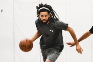 J.Cole加盟CBA南京同曦 相当于中国音乐界的什么？