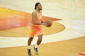 明天骑士客战勇士 泰森&迪恩·韦德因伤缺阵