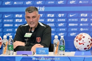 阿洛伊西：球队进行了专项恢复训练，全员身体状态稳步调整