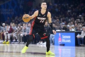 状态不佳！希罗15中5低效拿到18分3板7助 5次犯规