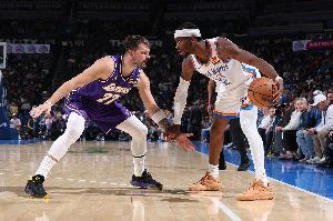 MVP热门对决+西部强强对话！ESPN预测胜率：湖人26.8% 雷霆73.2%