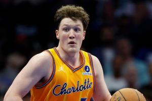 这新秀不得了！克尼佩尔已轰进260记三分 追平黄蜂队史单赛季纪录