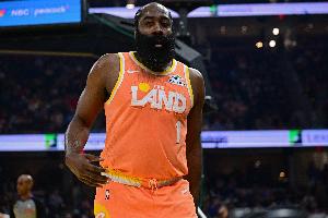 不怵！哈登个人近8年对阵勇士的战绩为16胜5负