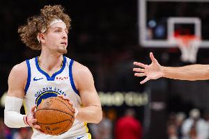 波杰姆斯基近6战场均21.0分6.8篮板4.8助攻 三项命中率54/44/93%