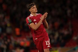 马特拉齐：莱奥尼下赛季将成为英超最佳后卫之一，范戴克能帮助他