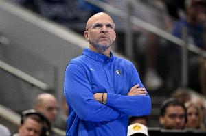 基德：我被驱逐后跟马绍尔一起看的直播 看弗拉格打球特别过瘾