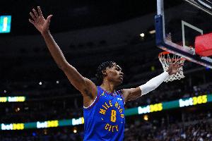 阿德尔曼：沃特森腿筋再次拉伤 将每周评估其伤情