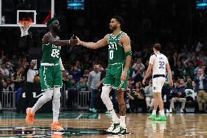 塔图姆：为奎塔的成长感到无比骄傲 他只会继续变得更强