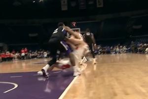 什么素质！杰弗里斯推倒杨瀚森指着他骂骂咧咧吃T！小杨一脸淡定