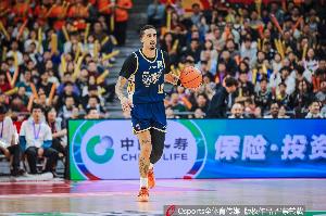 攻防全能！奎因18中11&三分5中2砍下25分8板7助4断1帽！