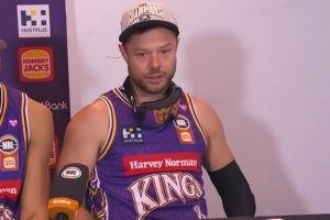 恭喜！德拉维多瓦同时拿到NBL和NBA总冠军 历史第四人