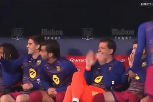 纯来看球上半场看到冈萨雷斯手球领黄牌，3C翘二郎腿鼓掌大笑