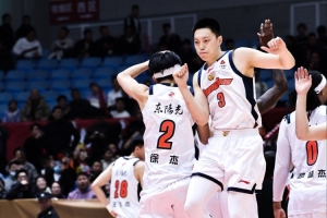 锁了！广东男篮和深圳男篮昨晚赢球后均已锁定季后赛席位