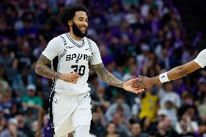 尚帕尼：近期对阵的球队目标与我们不同 输给掘金能吸取宝贵经验