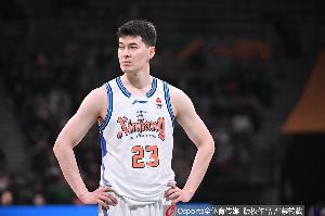 媒体人：新疆换帅想要在仅剩8轮情况下进季后赛 除非有奇迹发生