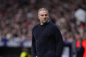 弗里克：亚马尔有些情绪，我没有什么可指责他的