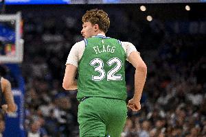 安东尼：弗拉格具备年轻超级球星的一切特质 我选他当最佳新秀