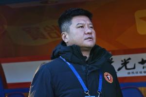 足球报：李金羽在风口浪尖下做出改变，主场两连胜强势反弹