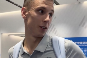 队友调侃本科维奇晋升为“博士”，本人回应：我也笑得不行