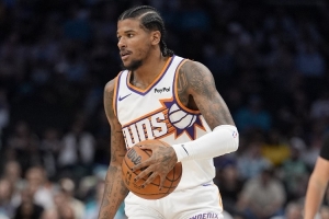 杰伦·格林首发36分钟 21中11&三分7中2砍25分4板4助 出现6失误