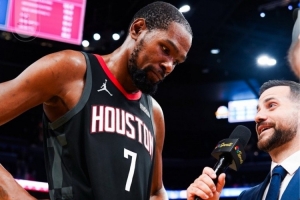 赢灰熊/鹈鹕/尼克斯/雄鹿/爵士/勇士！火箭官方晒海报：6连胜