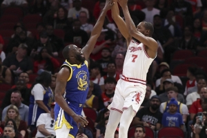 看到KD就来劲？追梦上半场3中2拿到5分5助攻1抢断 正负值+8