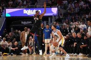 库里谈KD：我们有伟大的共同回忆 现在还能针锋相对感觉很疯狂