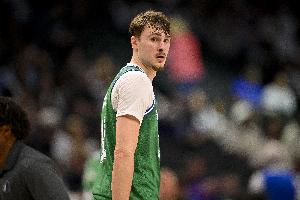 火媒：弗拉格生涯第三年就会成为联盟前十 历史最强青少年之一