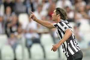 塔奇纳迪：我们那支尤文总是拼尽全力，现在的球员要提升狠劲