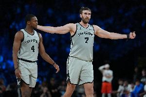 科内特：球队取得60胜有重大意义 能亲身经历这一切并不常见