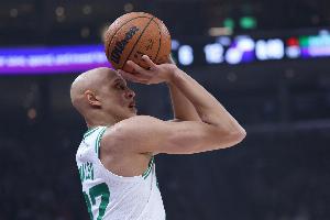 布朗to沃尔什：准备好迎接硬仗了吗？后者：我等这一刻很久了