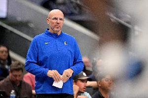 基德：我们开局没打出想要的状态 有很多好的出手机会 只是没投进